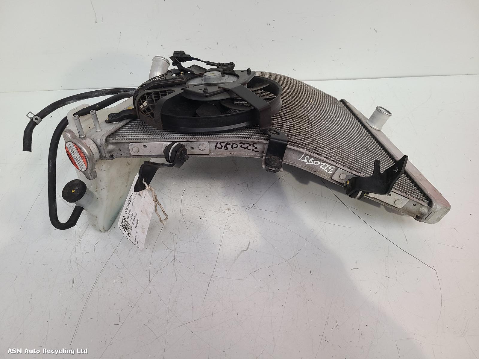 View Auto part Radiator Suzuki Gsxr 1000 2016