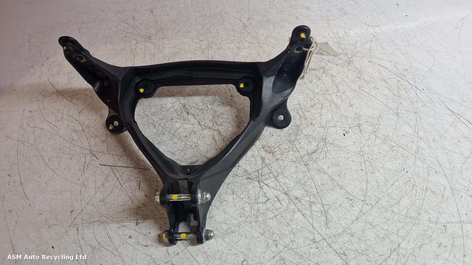 View Auto part Misc Bracket Suzuki Gsxr 1000 2016