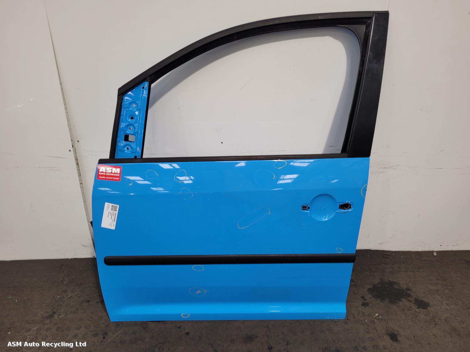 View Auto part L Front Door Volkswagen Caddy 2010