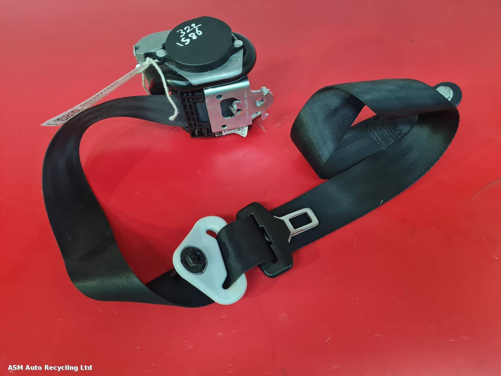 View Auto part Seat Belt Peugeot 208 2015