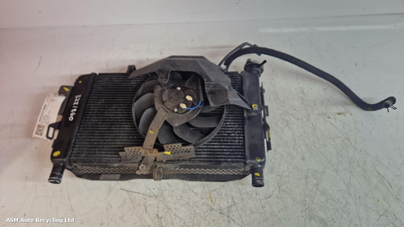 View Auto part Radiator Yamaha Tracer 9 Gt 2023