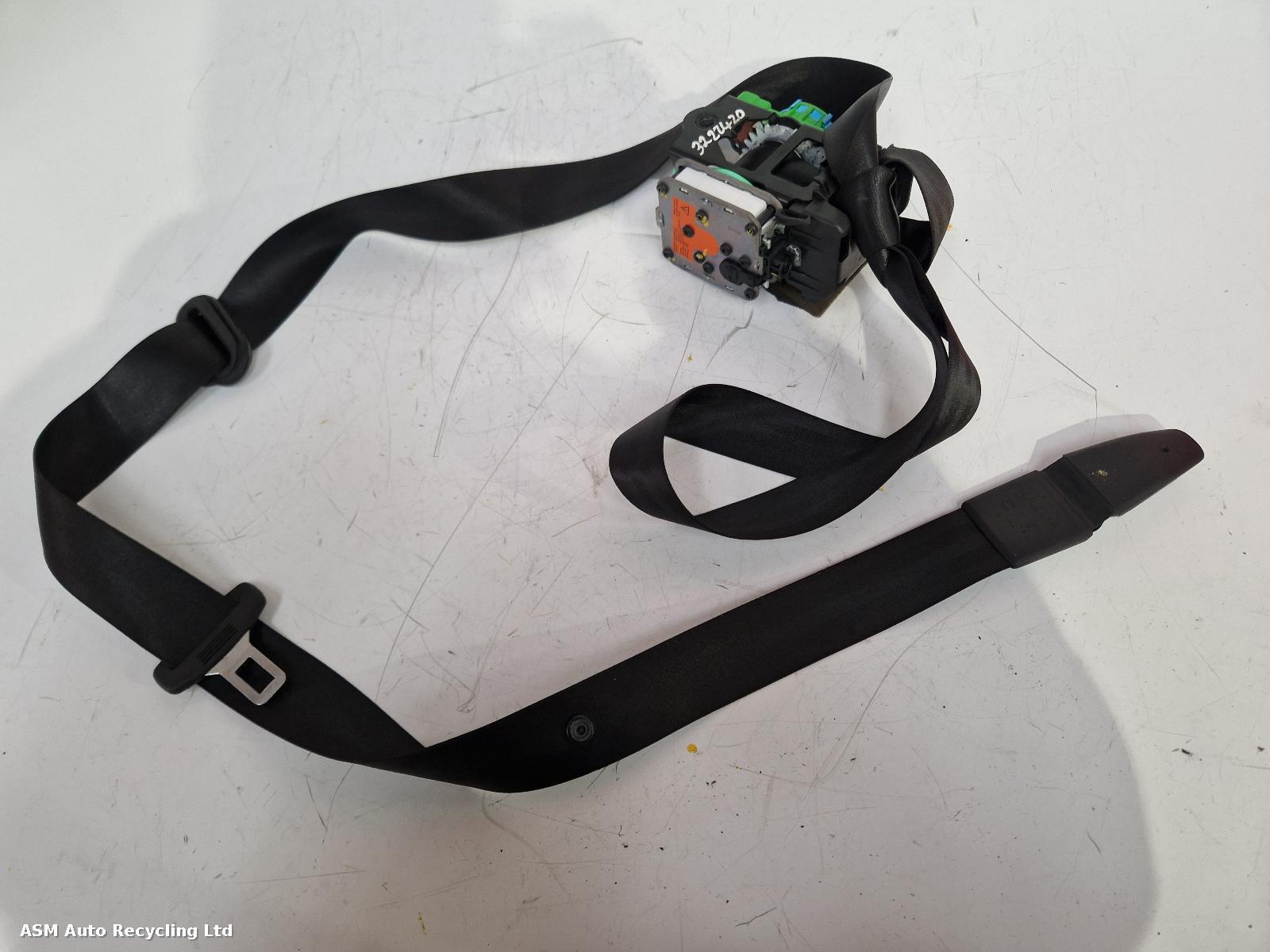 View Auto part Seat Belt Audi A4 2009