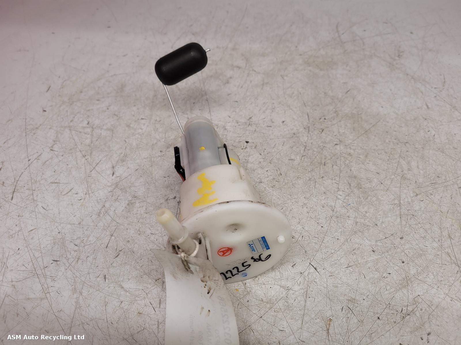 View Auto part Fuel Pump Yamaha Mt-09 2016