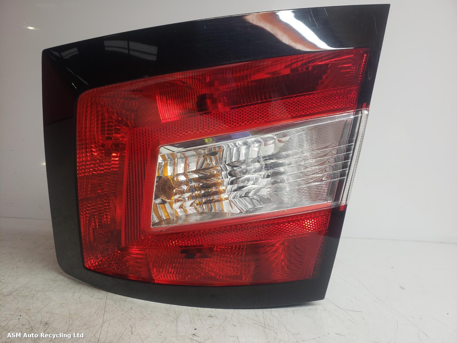 View Auto part R Taillight Skoda Fabia 2017
