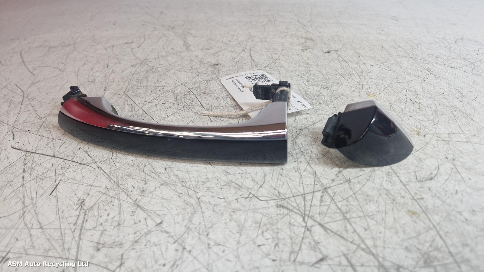View Auto part Door Handle Mercedes Cls Class 2010