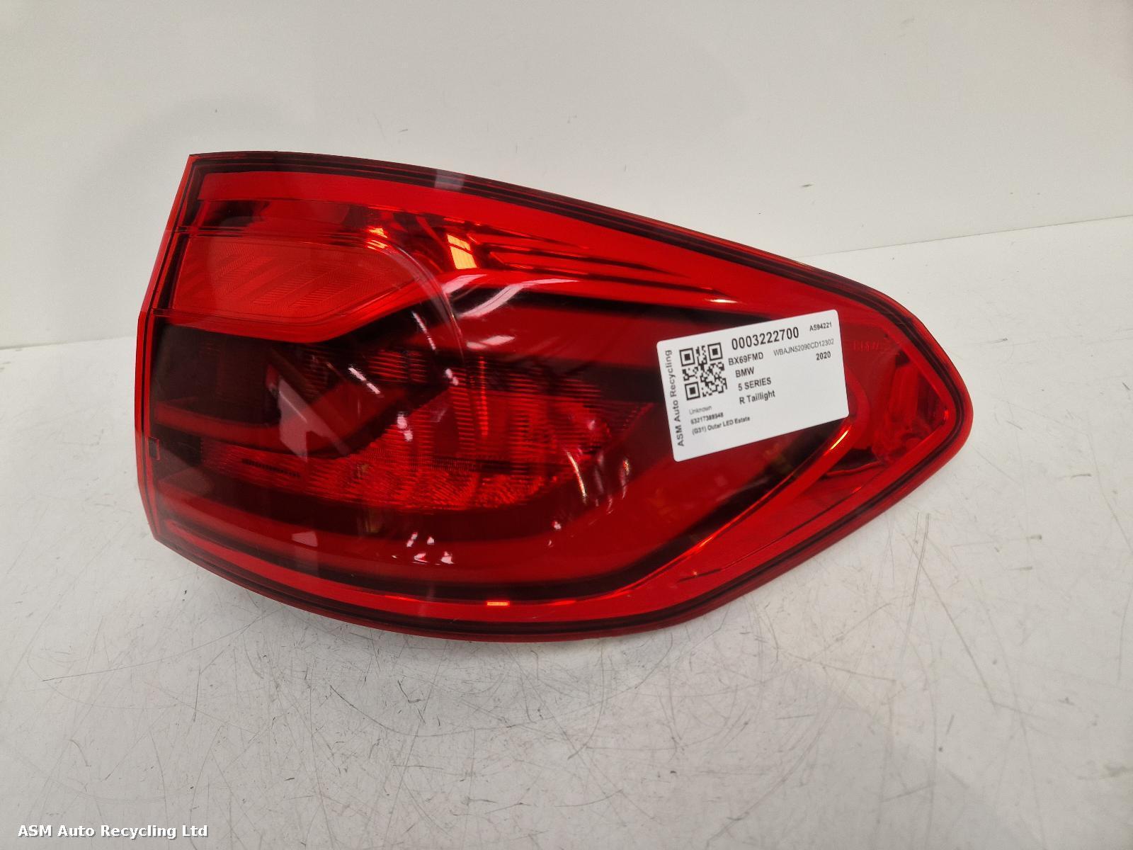 View Auto part R Taillight Bmw 5 Series 2020