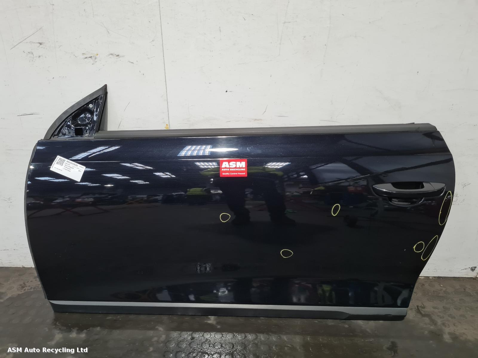 View Auto part L Front Door Volkswagen Scirocco 2011