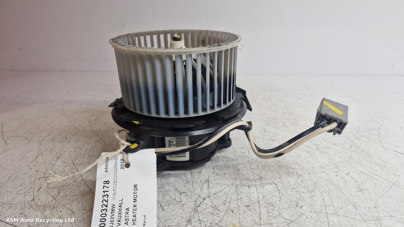 View Auto part Heater Motor/Assembly Vauxhall Astra 2012