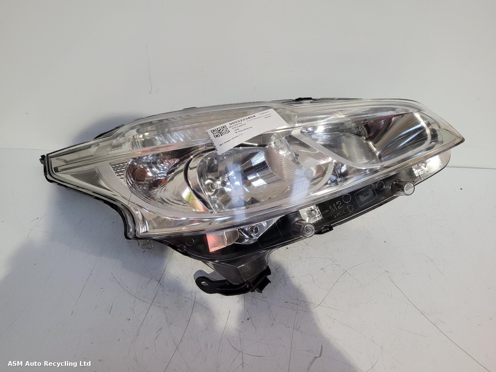 View Auto part R Headlamp Peugeot 208 2016
