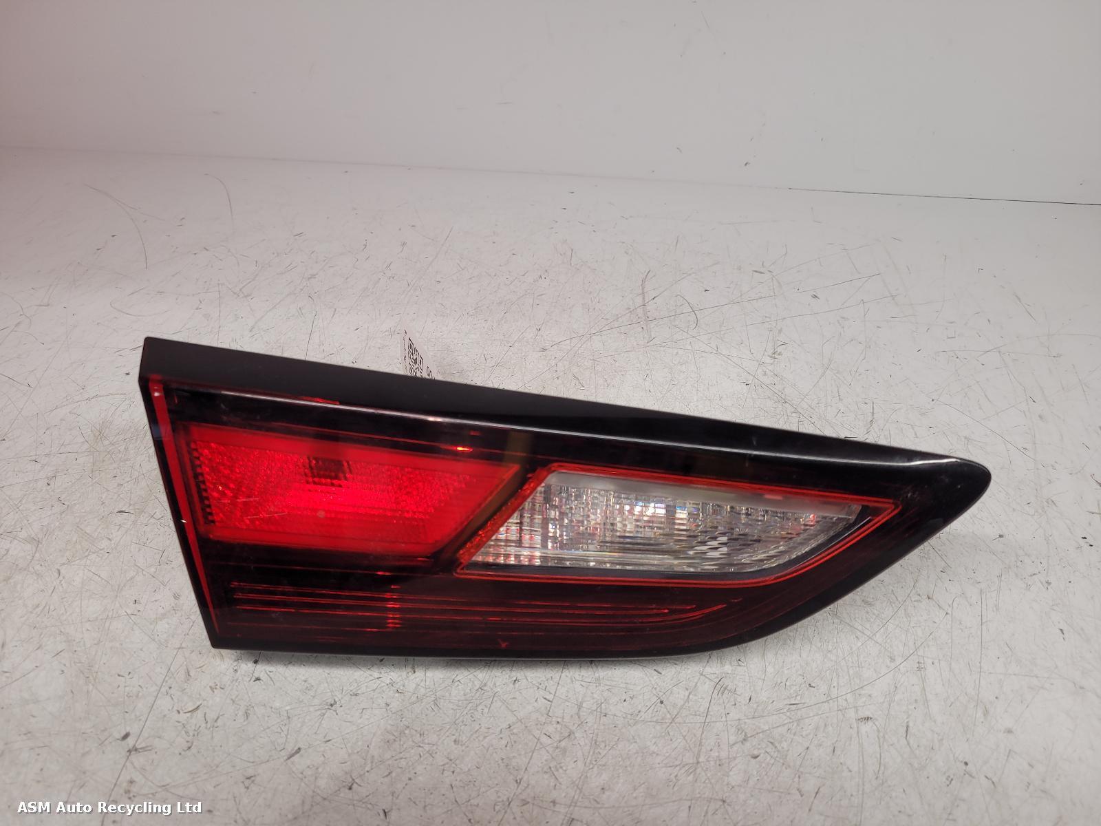 View Auto part R Taillight Vauxhall Astra 2017