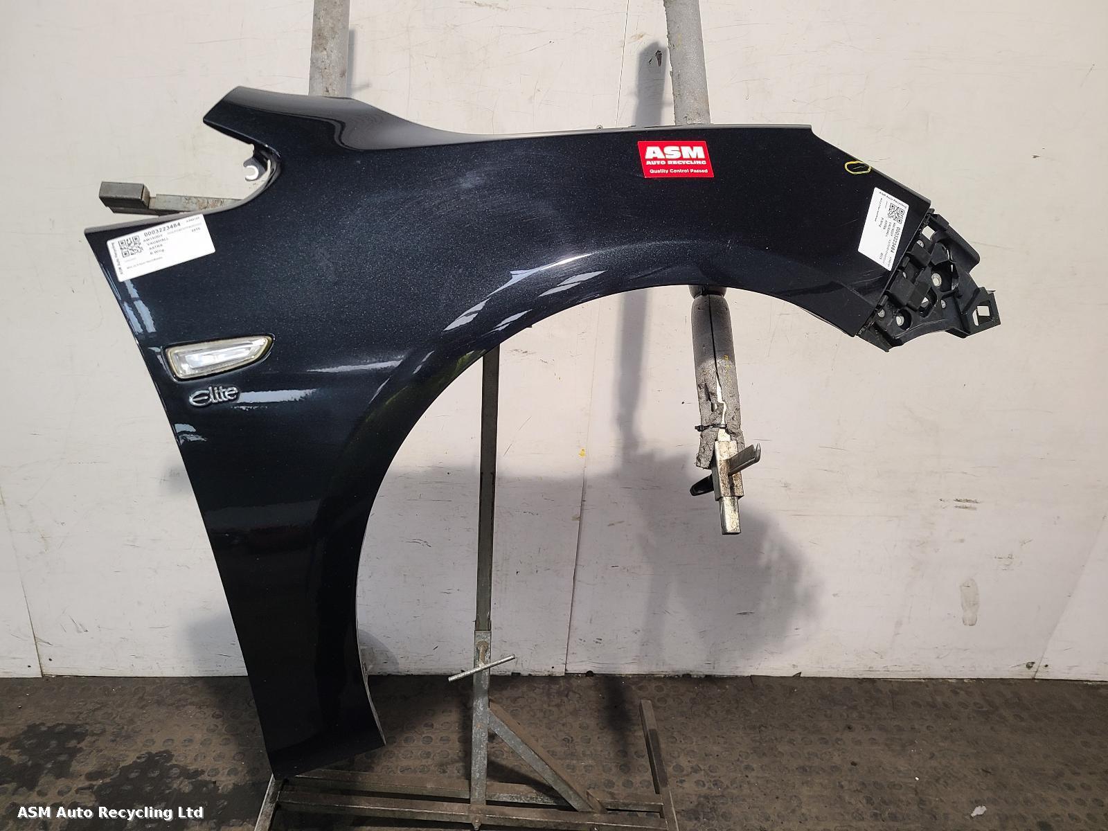 View Auto part R Wing Vauxhall Astra 2015