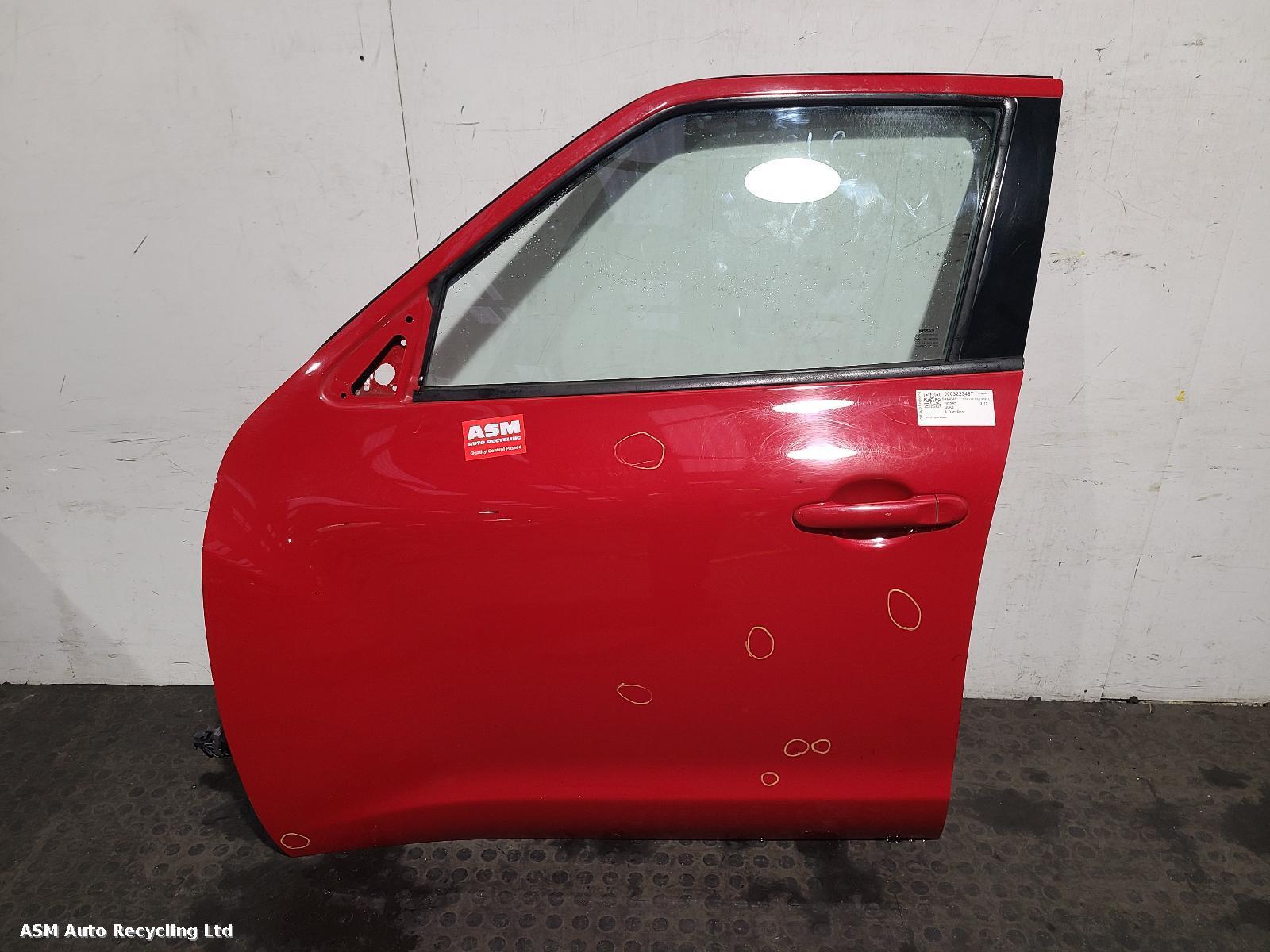 View Auto part L Front Door Nissan Juke 2015