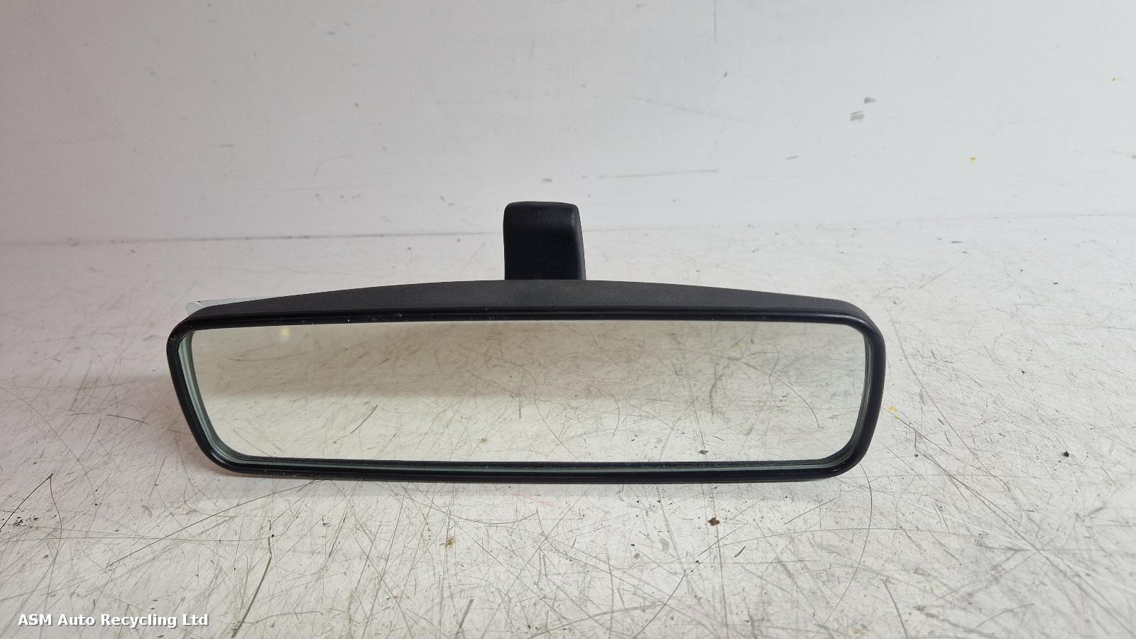View Auto part Interior Mirror Nissan Juke 2015