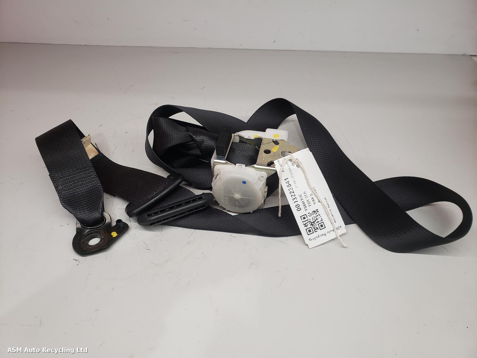 View Auto part Seat Belt Toyota Yaris 2016