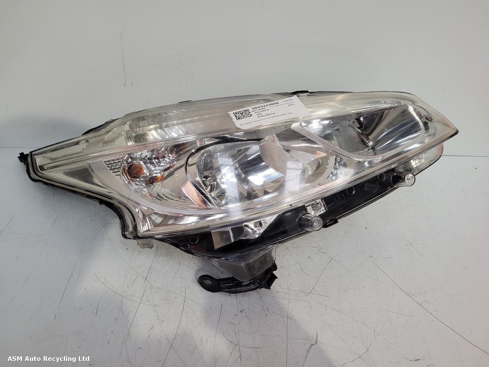 View Auto part R Headlamp Peugeot 208 2013