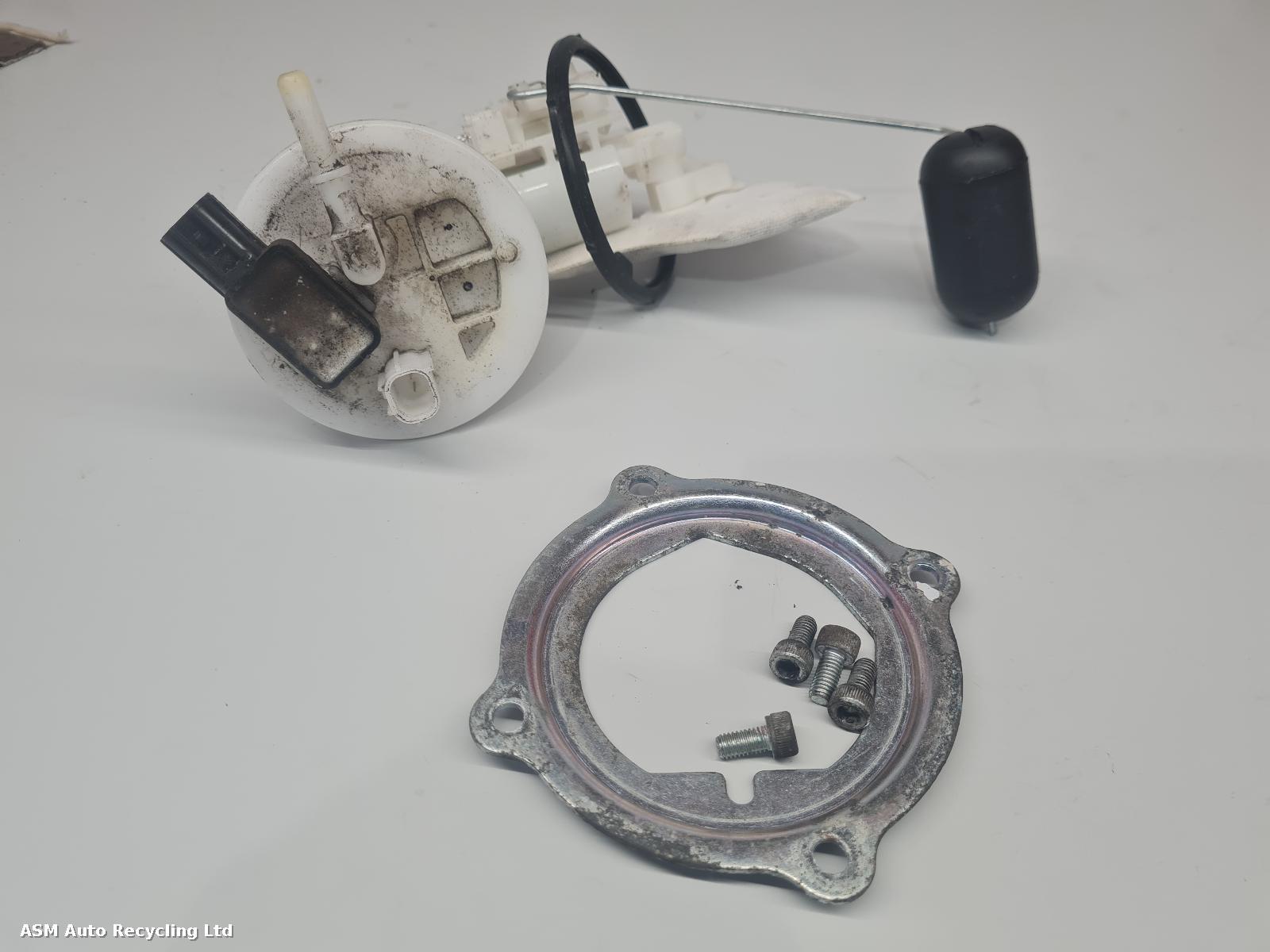 View Auto part Fuel Pump Yamaha Ys 125 2017