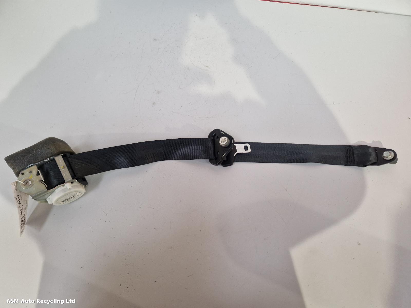 View Auto part Seat Belt Fiat 500 2013