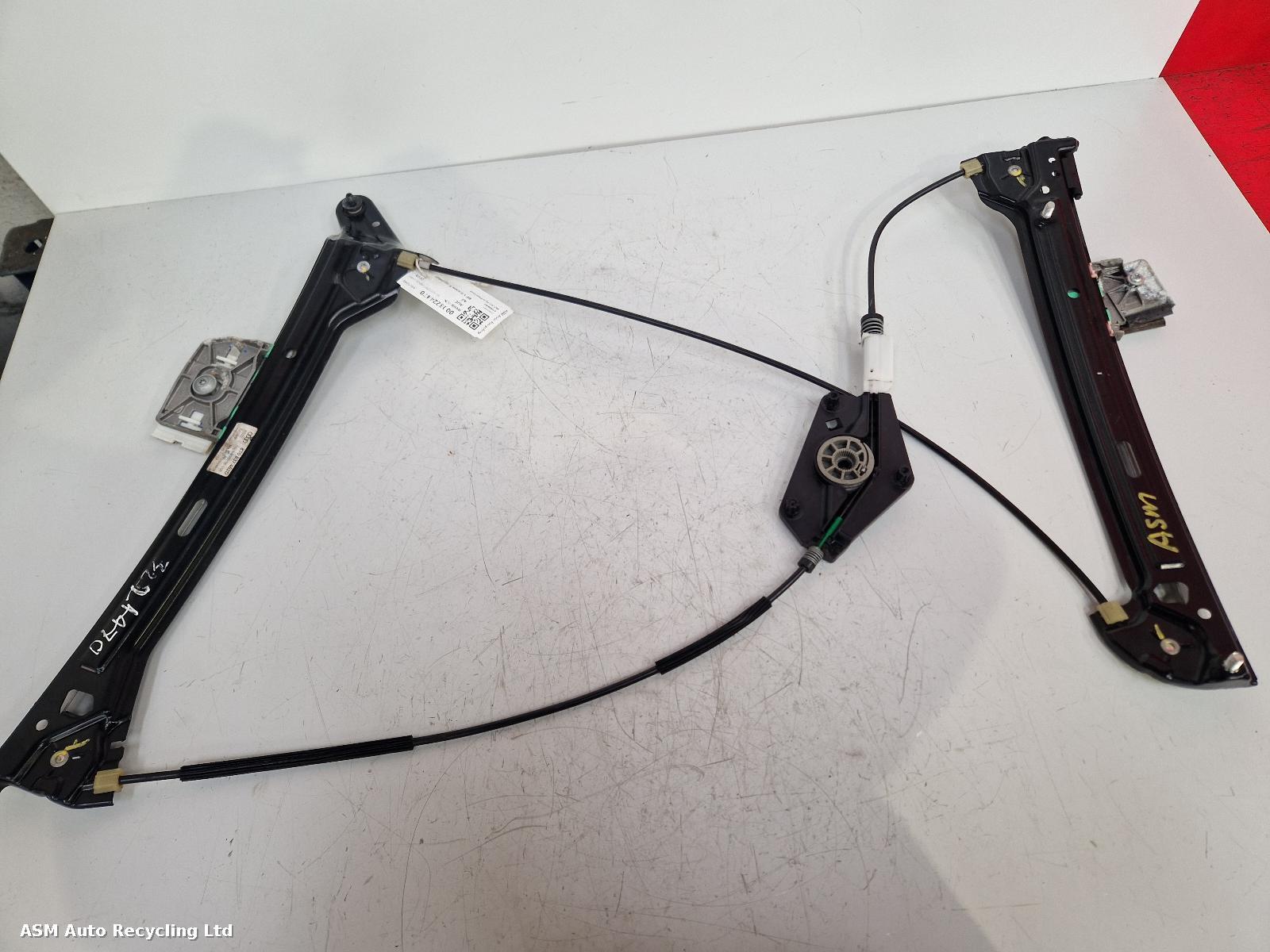 View Auto part RF Window Regulator Audi A5 2009