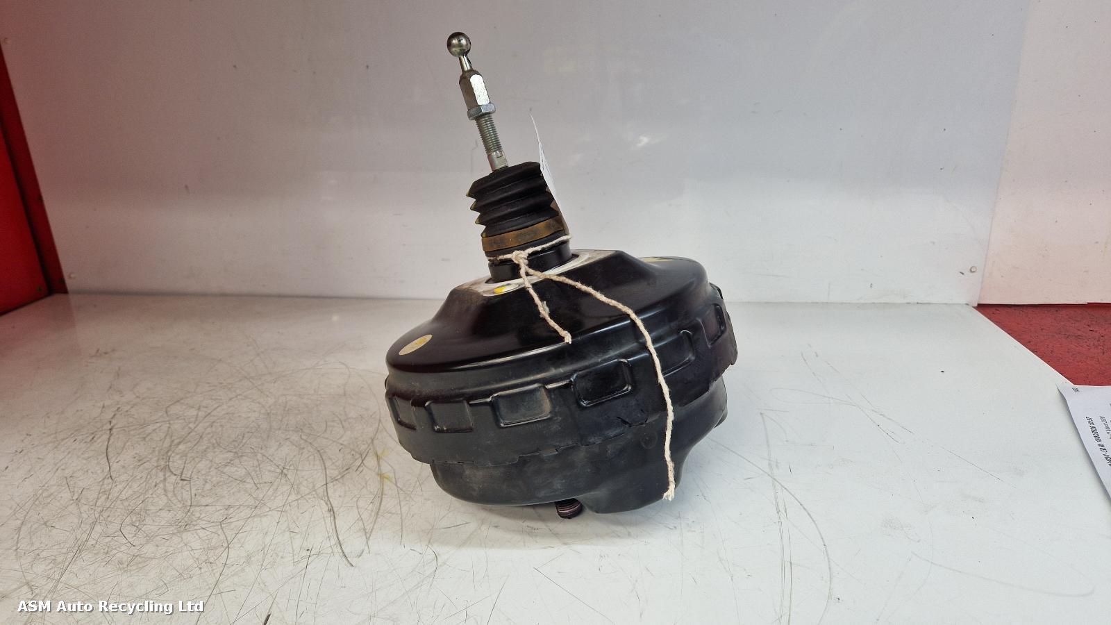 View Auto part Brake Servo Audi A5 2009