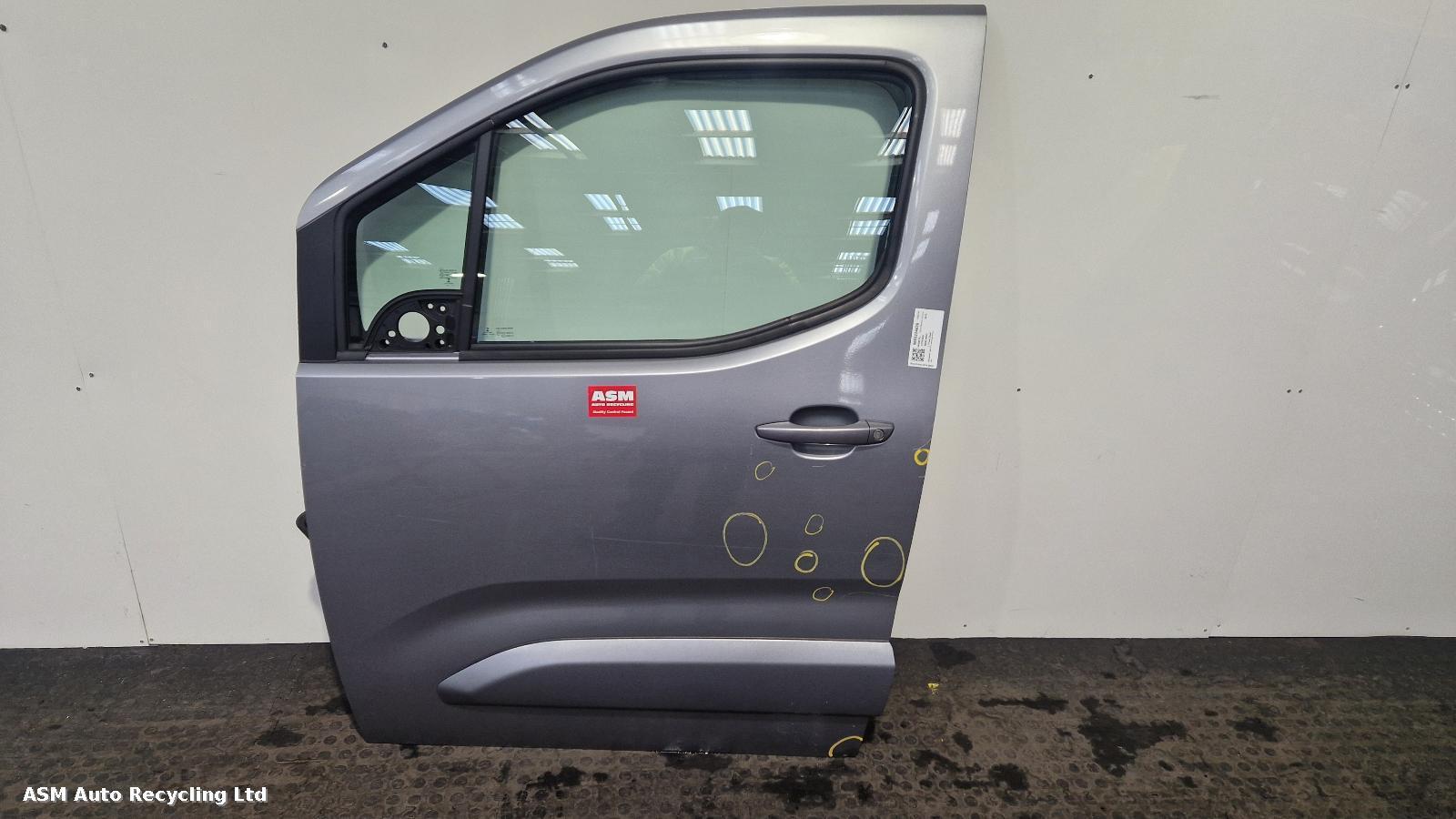 View Auto part L Front Door Citroen Berlingo 2019