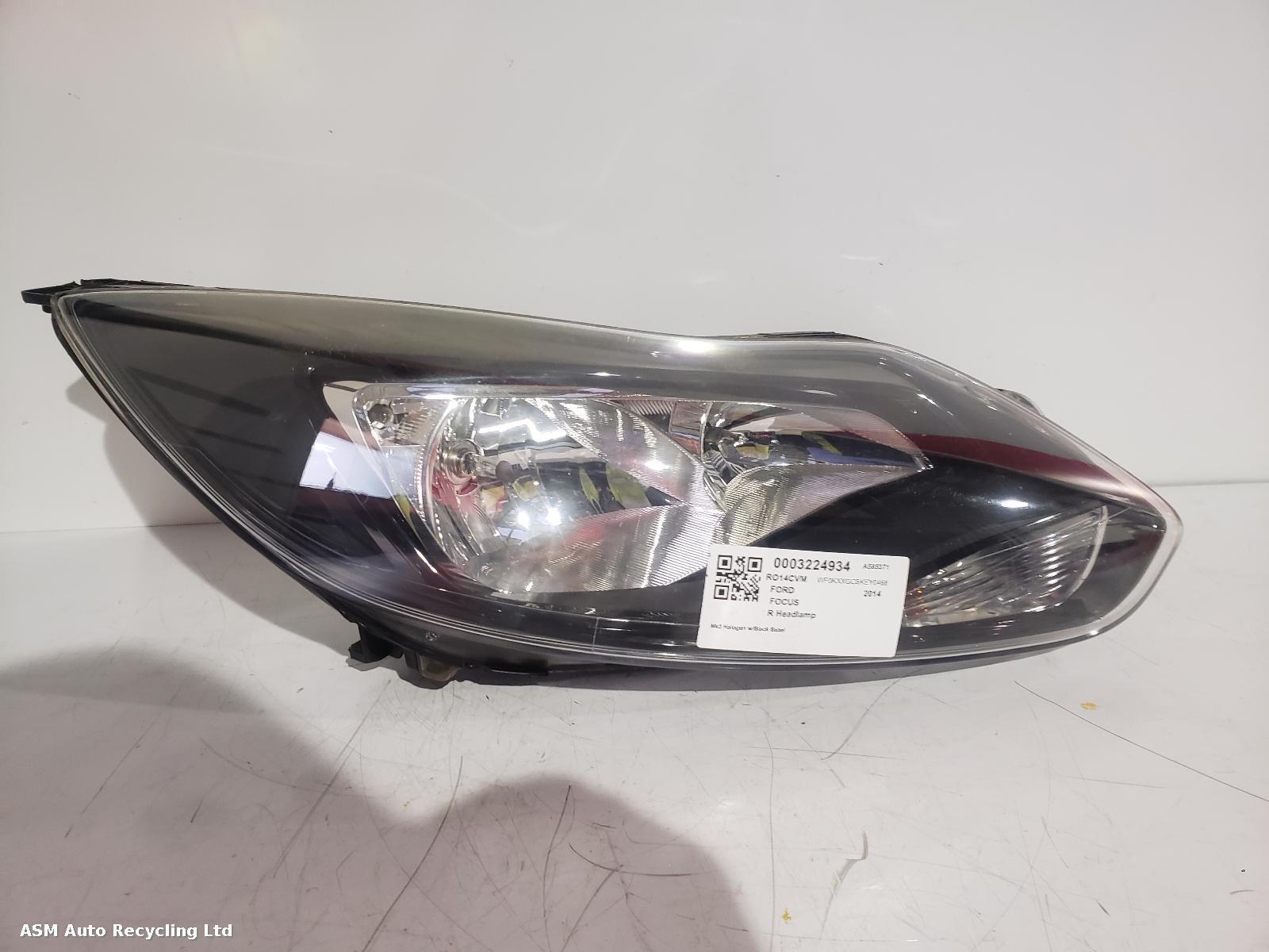 View Auto part R Headlamp Ford Focus 2014