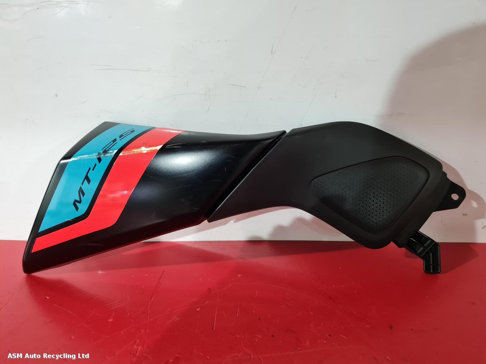 View Auto part FRONT AIR GUIDE Yamaha Mt 125 2022
