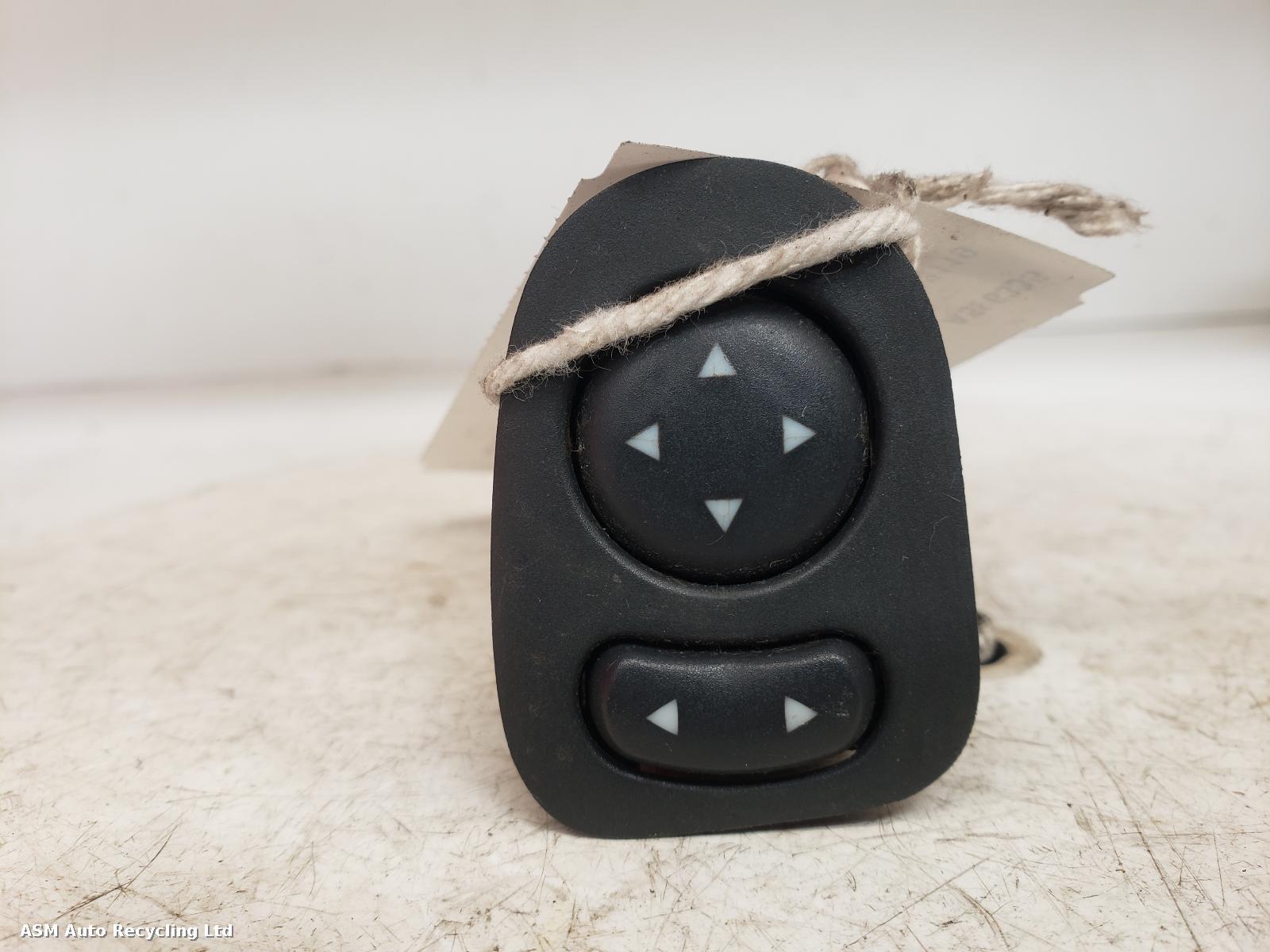 View Auto part Mirror Switch Fiat 500 2010