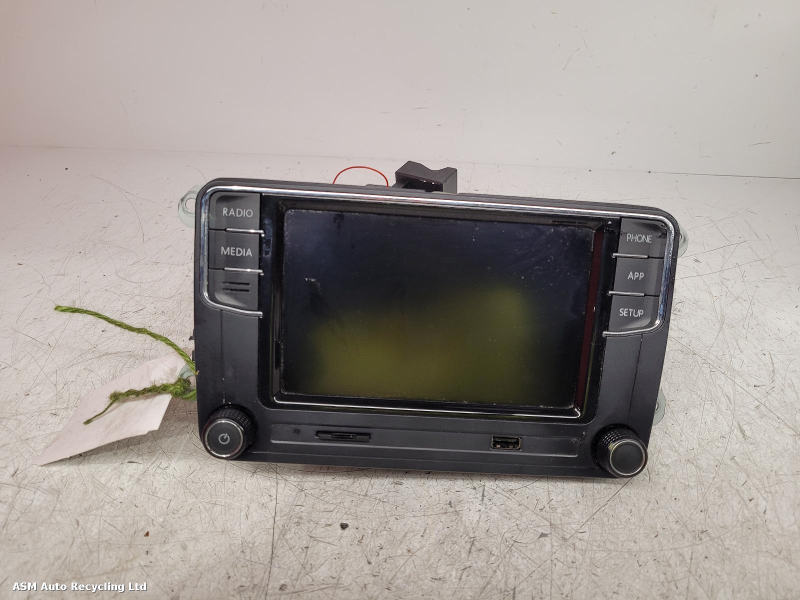 View Auto part A/V Equipment Volkswagen Polo 2012
