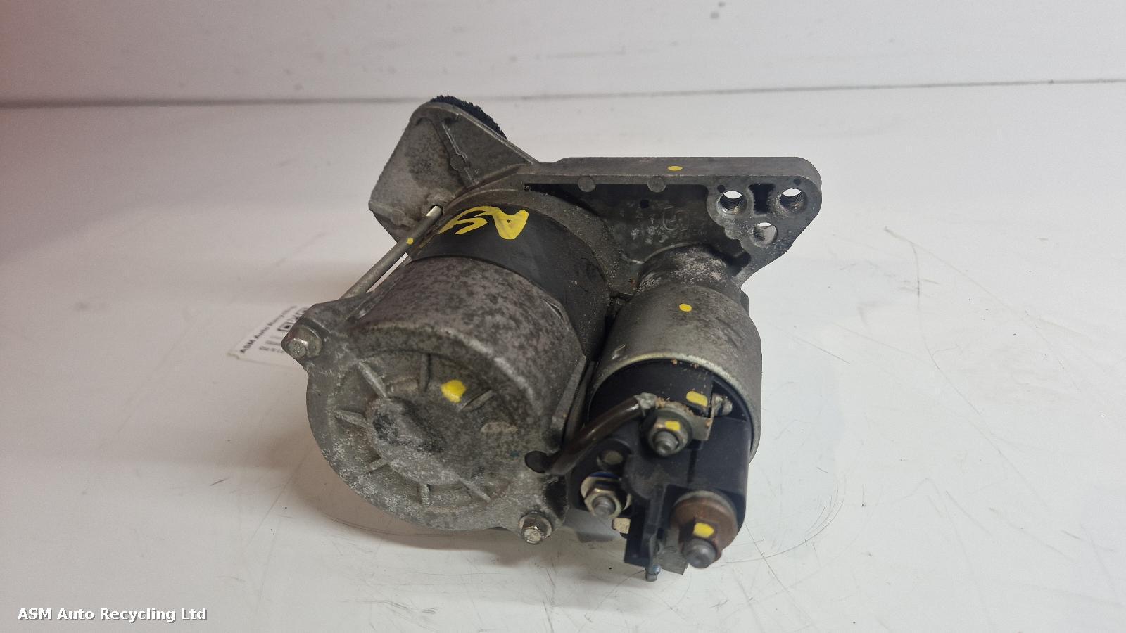 View Auto part Starter Motor Renault Clio 2014