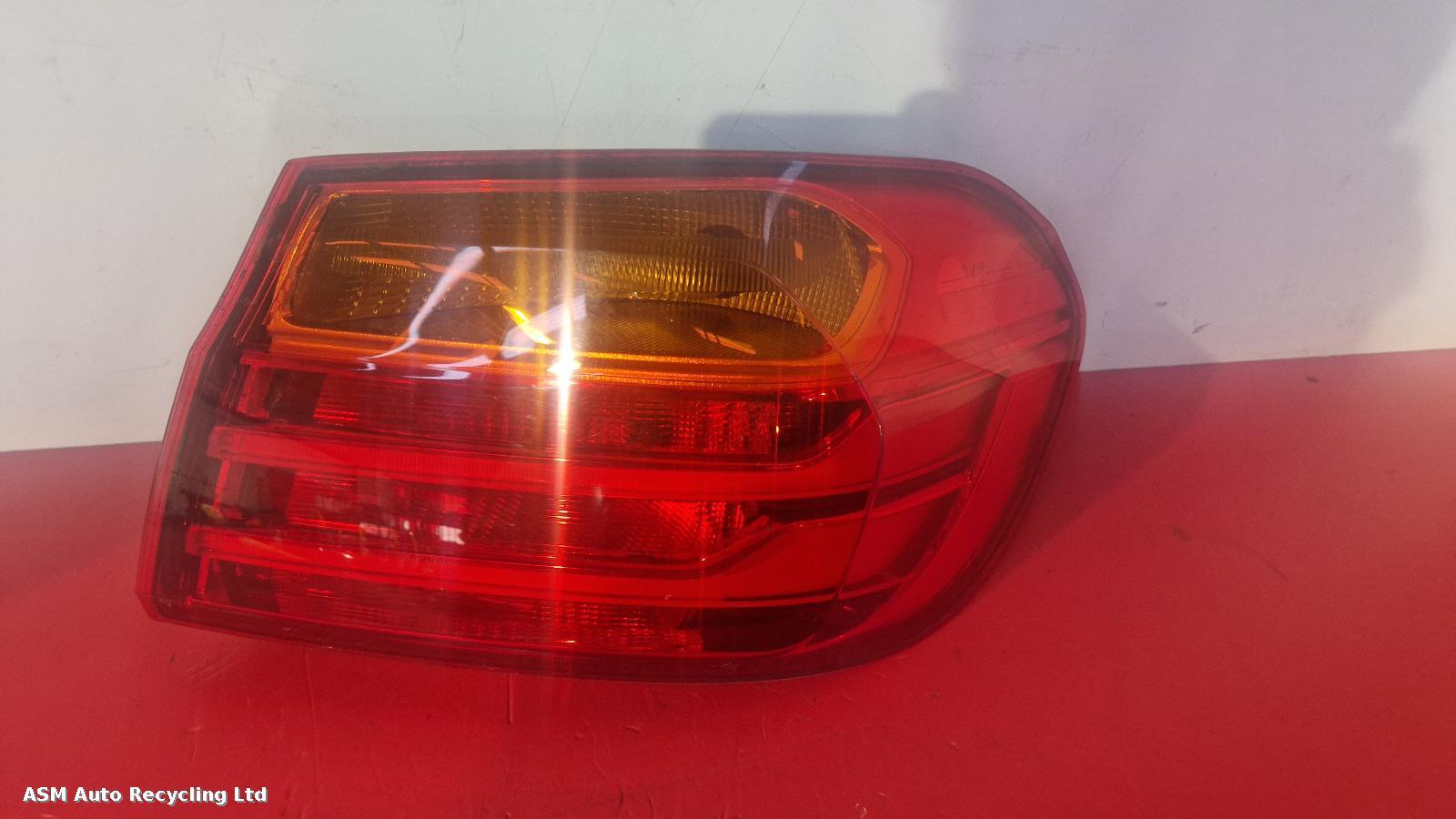 View Auto part R Taillight Bmw 4 Series 2014