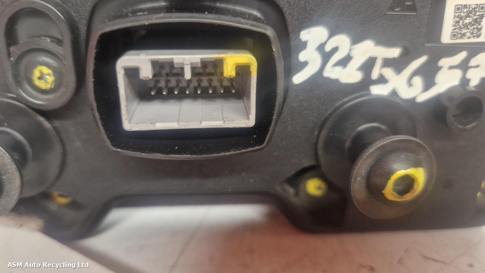 View Auto part Speedometer Yamaha Mt 125 2023