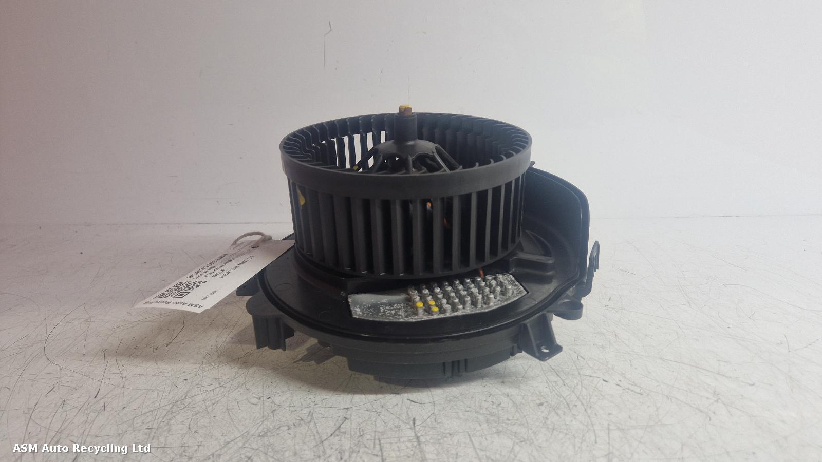 View Auto part Heater Motor/Assembly Volkswagen Golf 2014
