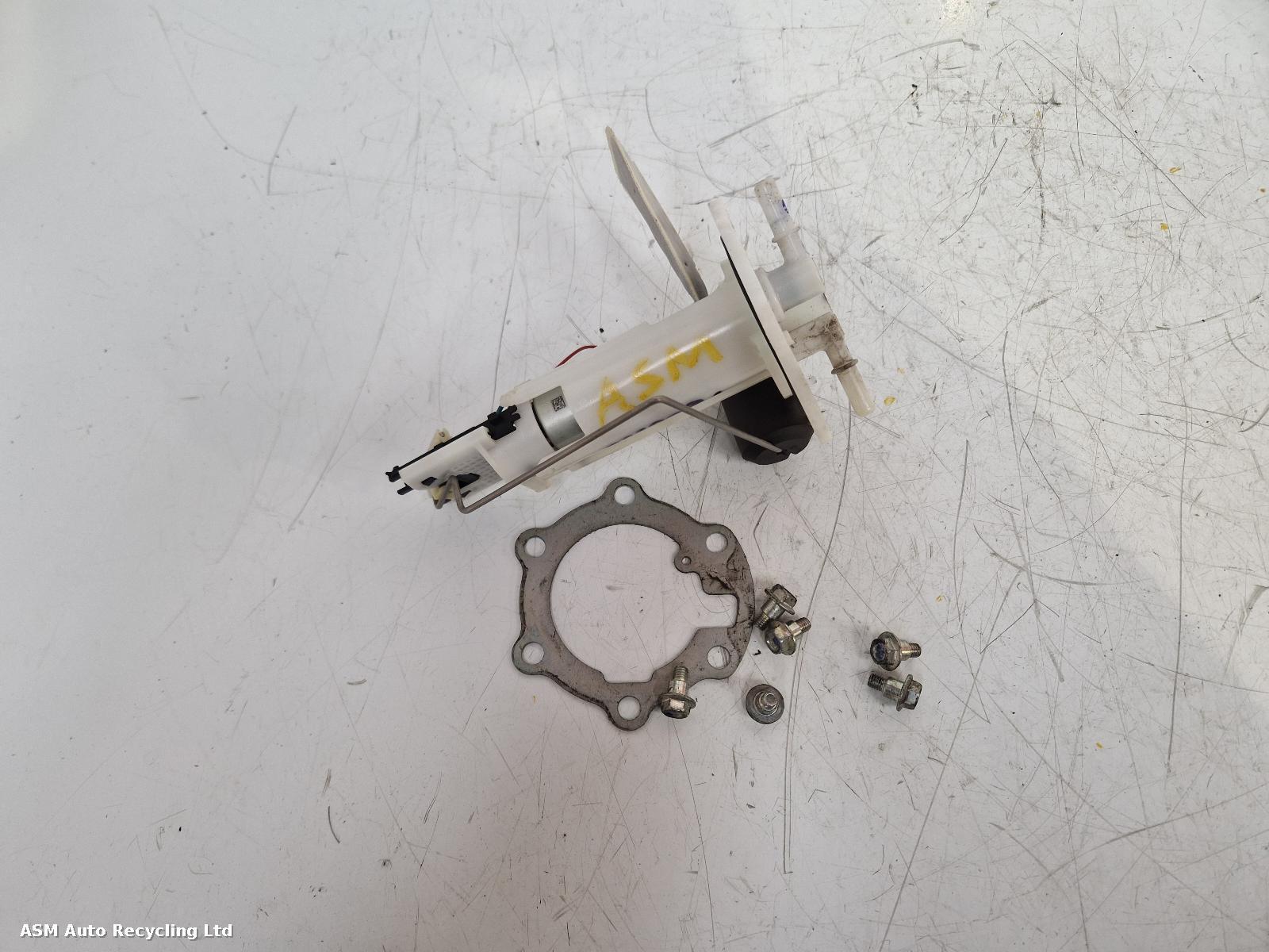 View Auto part Fuel Pump Ktm 125 Duke 2023