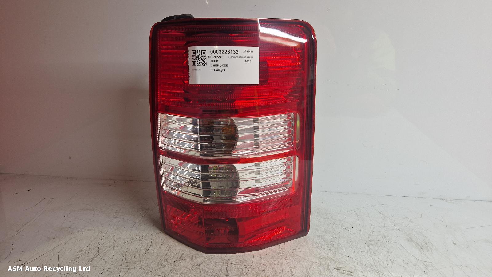 View Auto part R Taillight Jeep Cherokee 2009