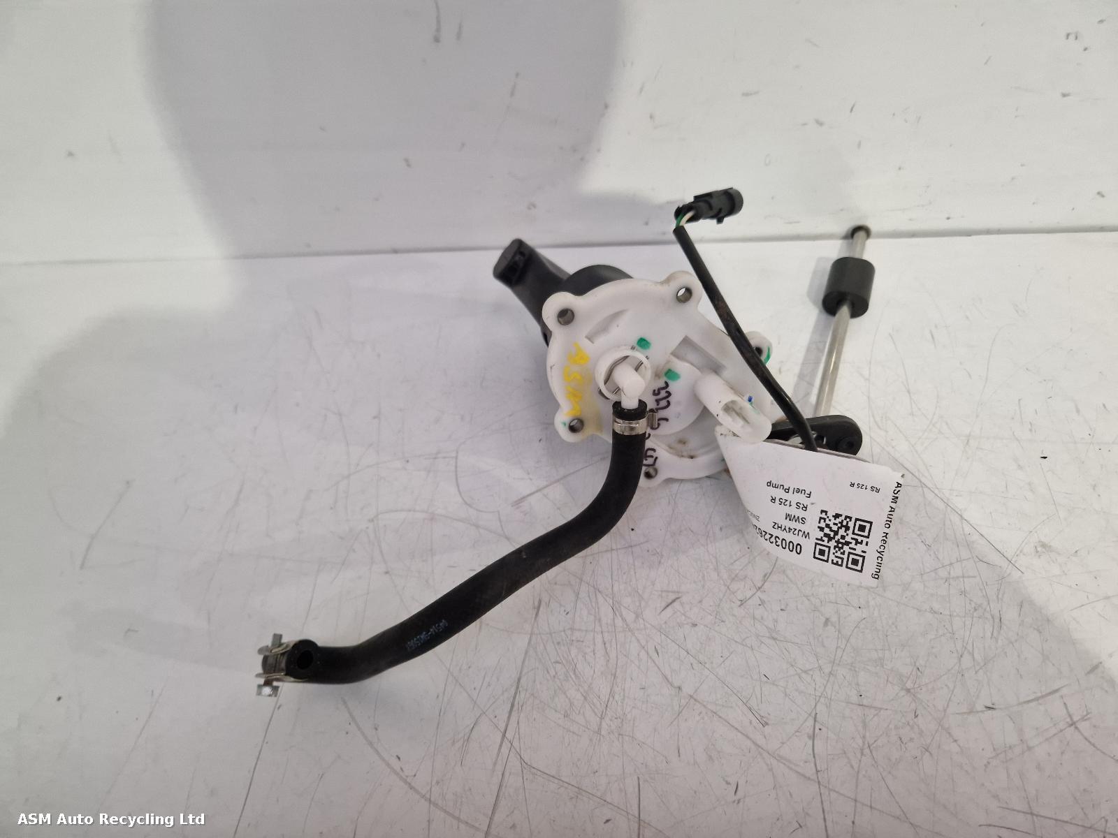 View Auto part Fuel Pump Swm Rs 125 R 2024