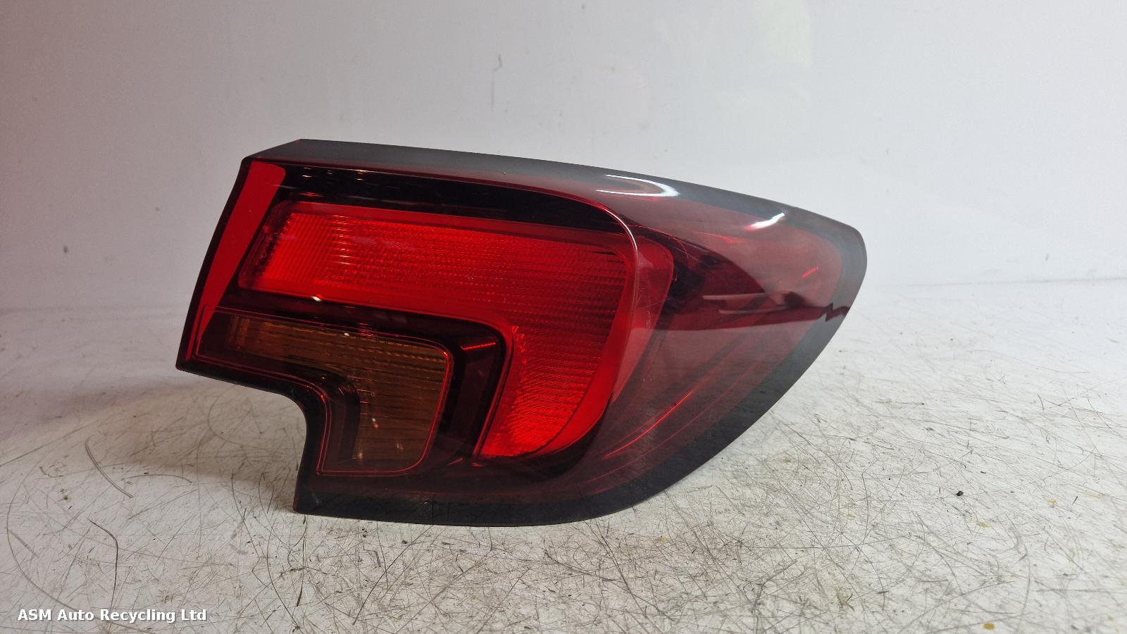 View Auto part R Taillight Vauxhall Astra 2016