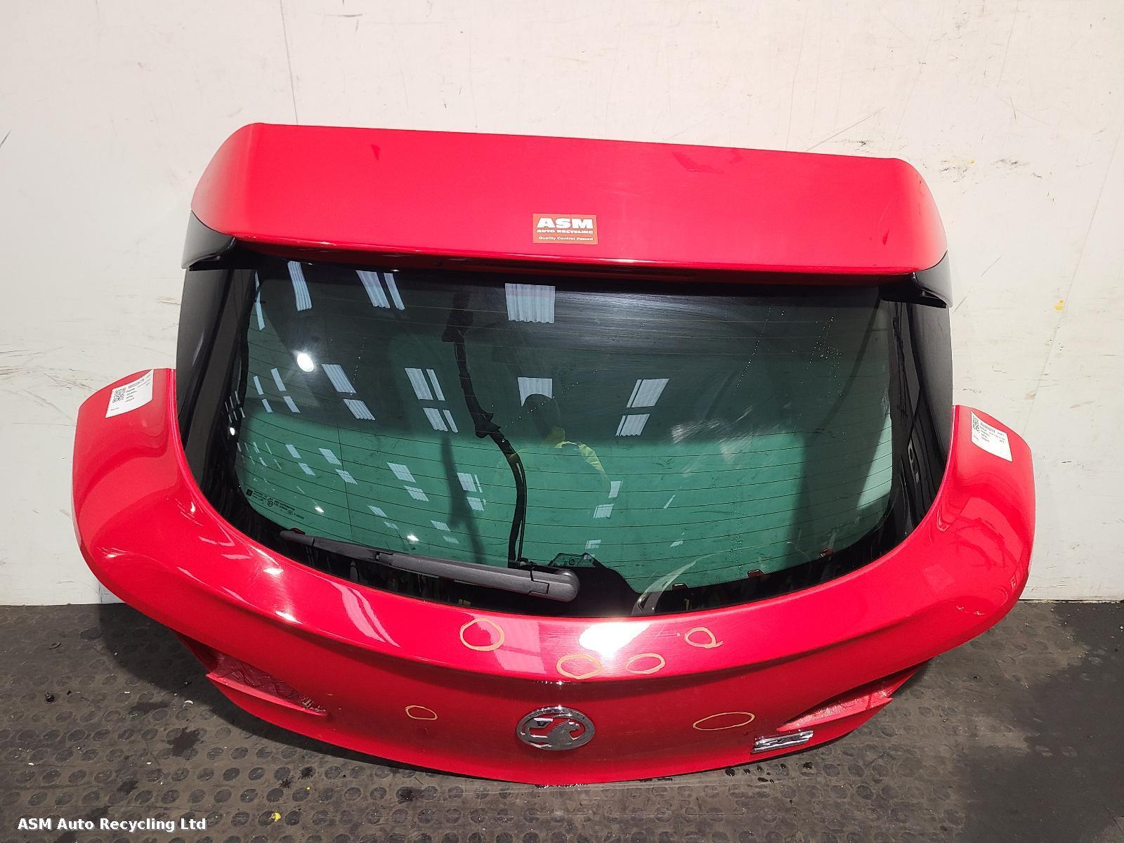 View Auto part Bootlid/Tailgate Vauxhall Astra 2013