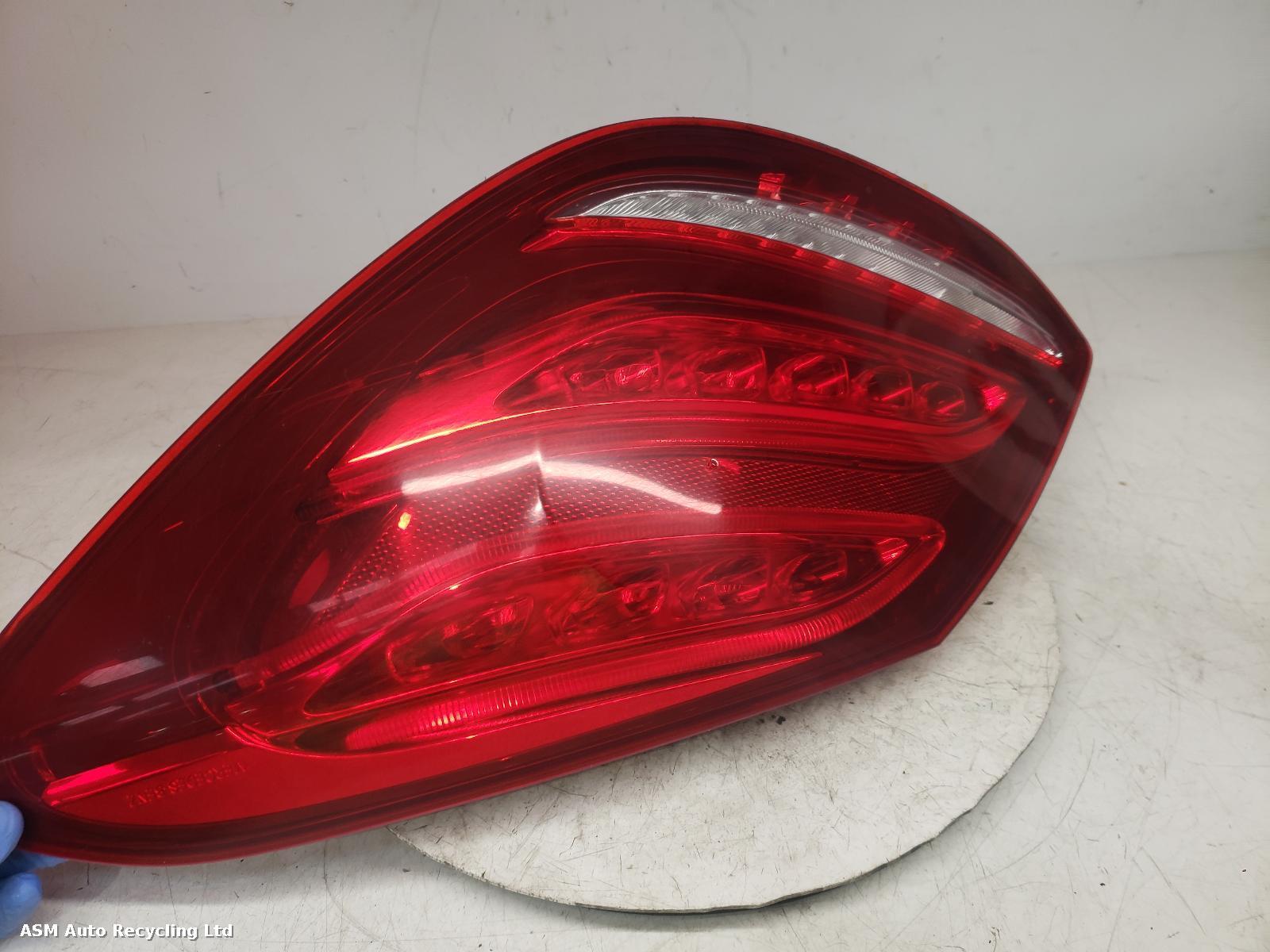 View Auto part R Taillight Mercedes C Class 2016