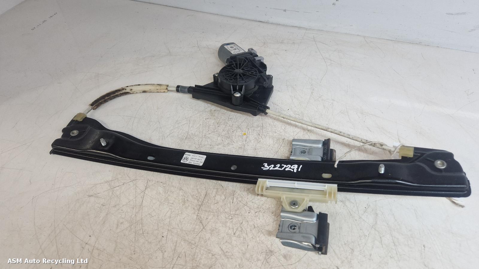 View Auto part Elect. Window Switch Skoda Citigo 2019