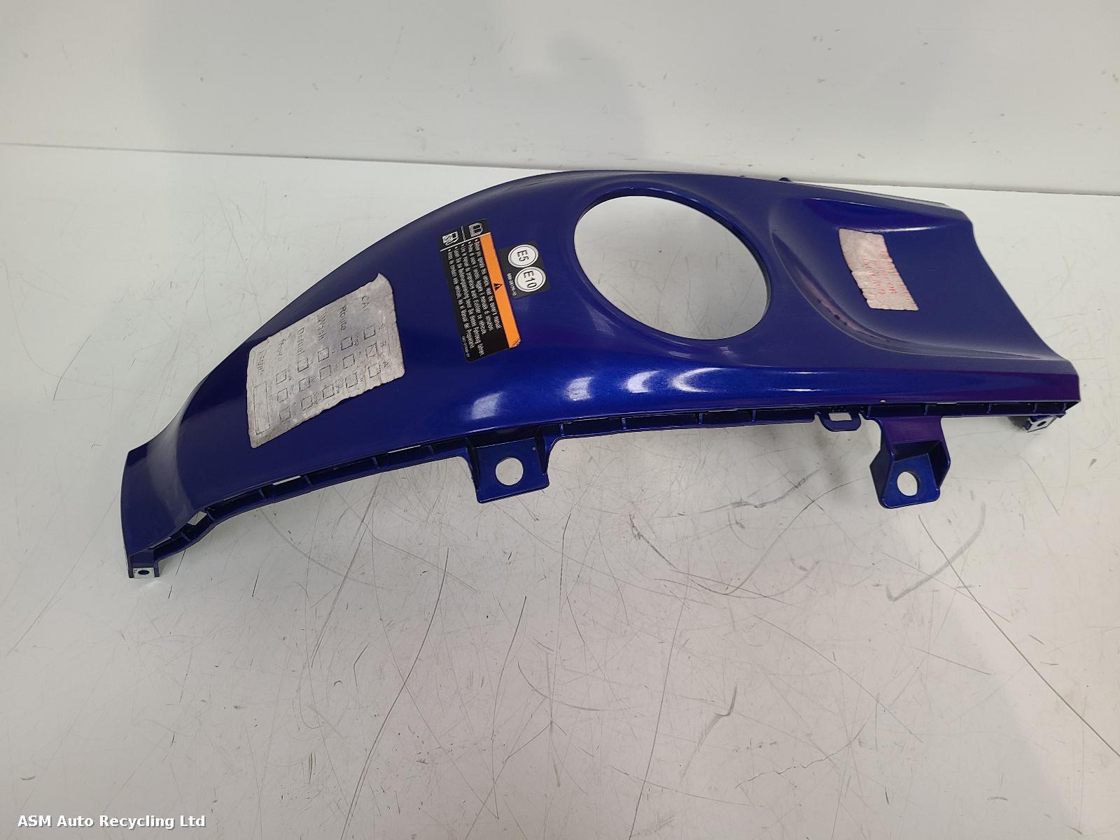 View Auto part Tank Trim Yamaha Yzf R7 2025
