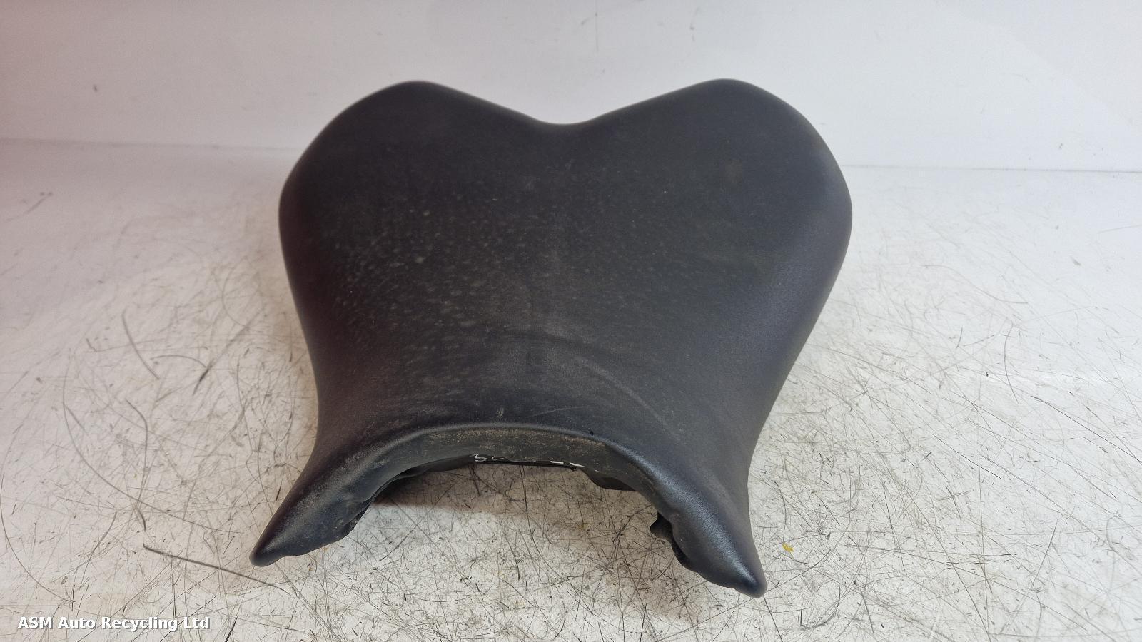 View Auto part Front Seat Yamaha Yzf R7 2025