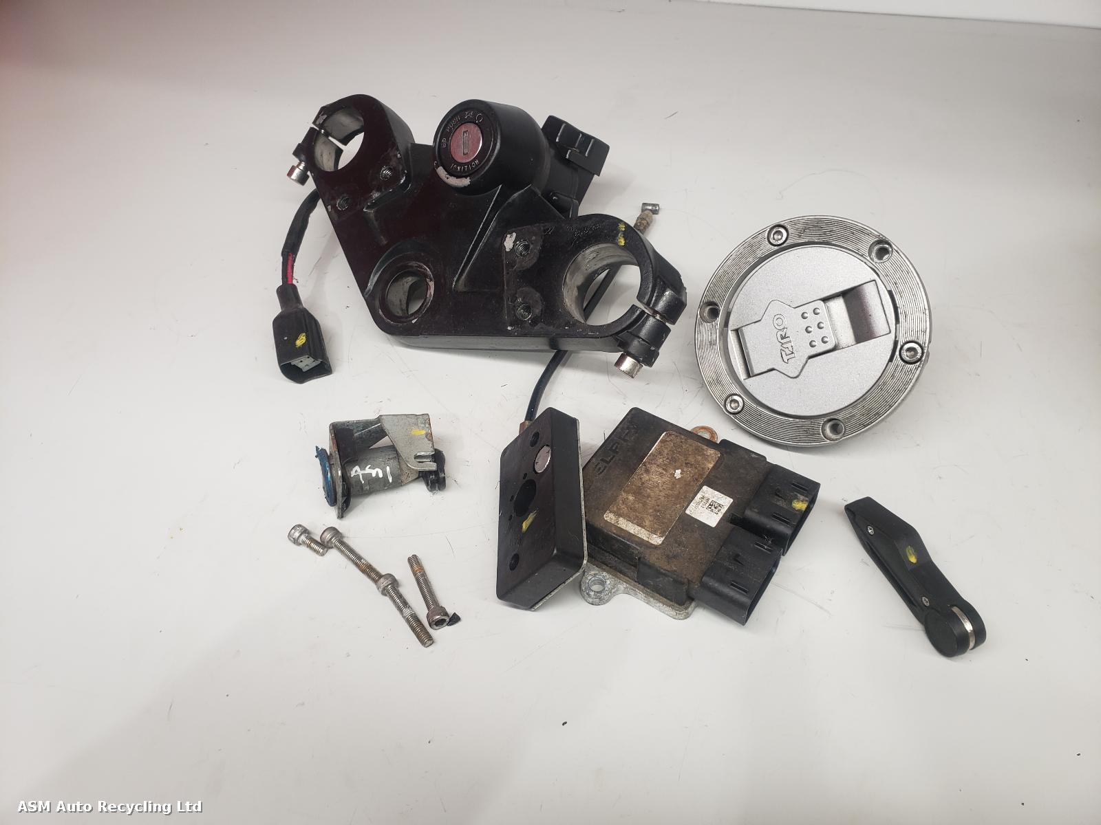 View Auto part Comp.Lock Set + Keys Lexmoto Lxr 125 2020