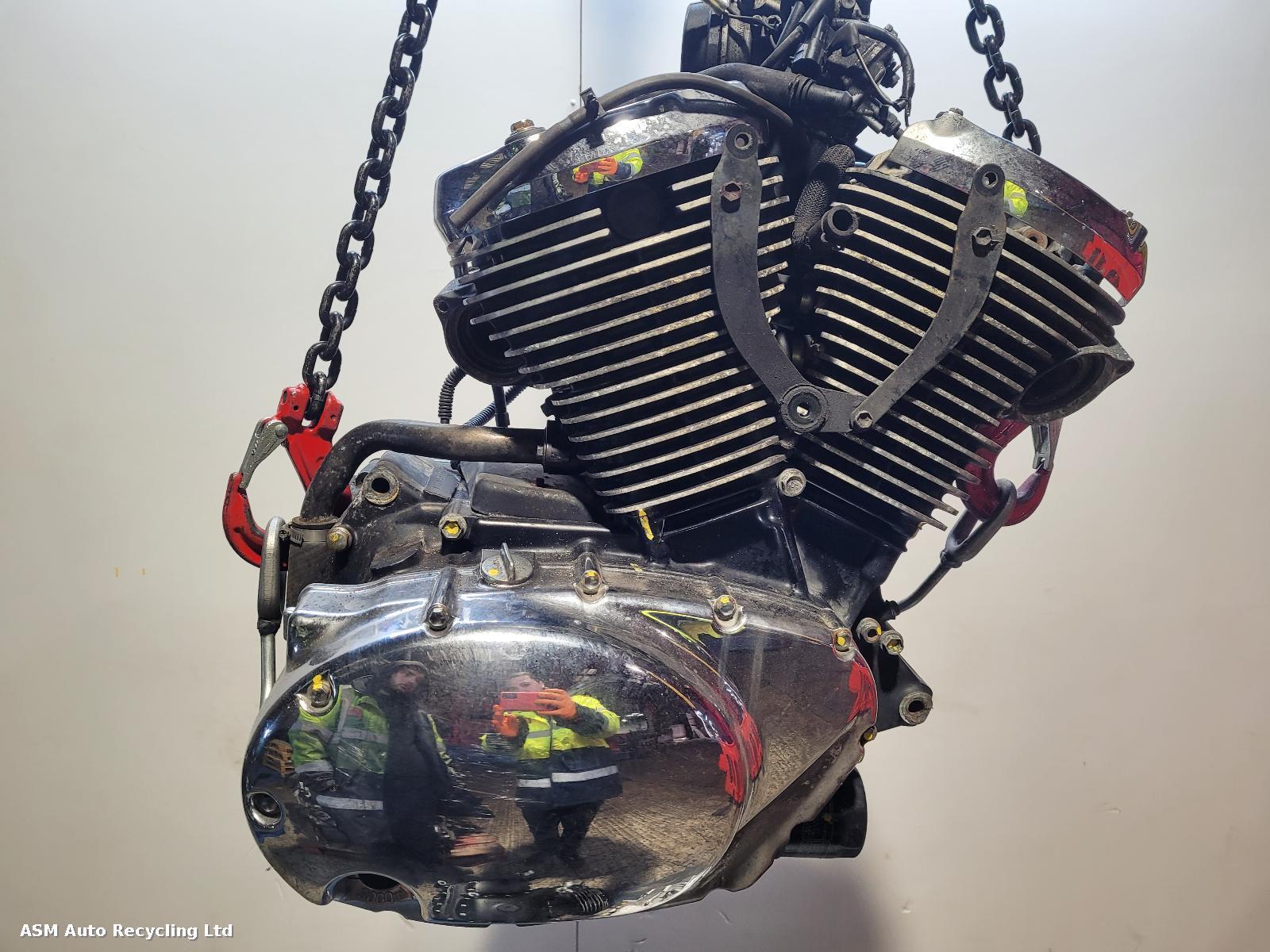 View Auto part Engine Suzuki Vl 800 Intruder 2001