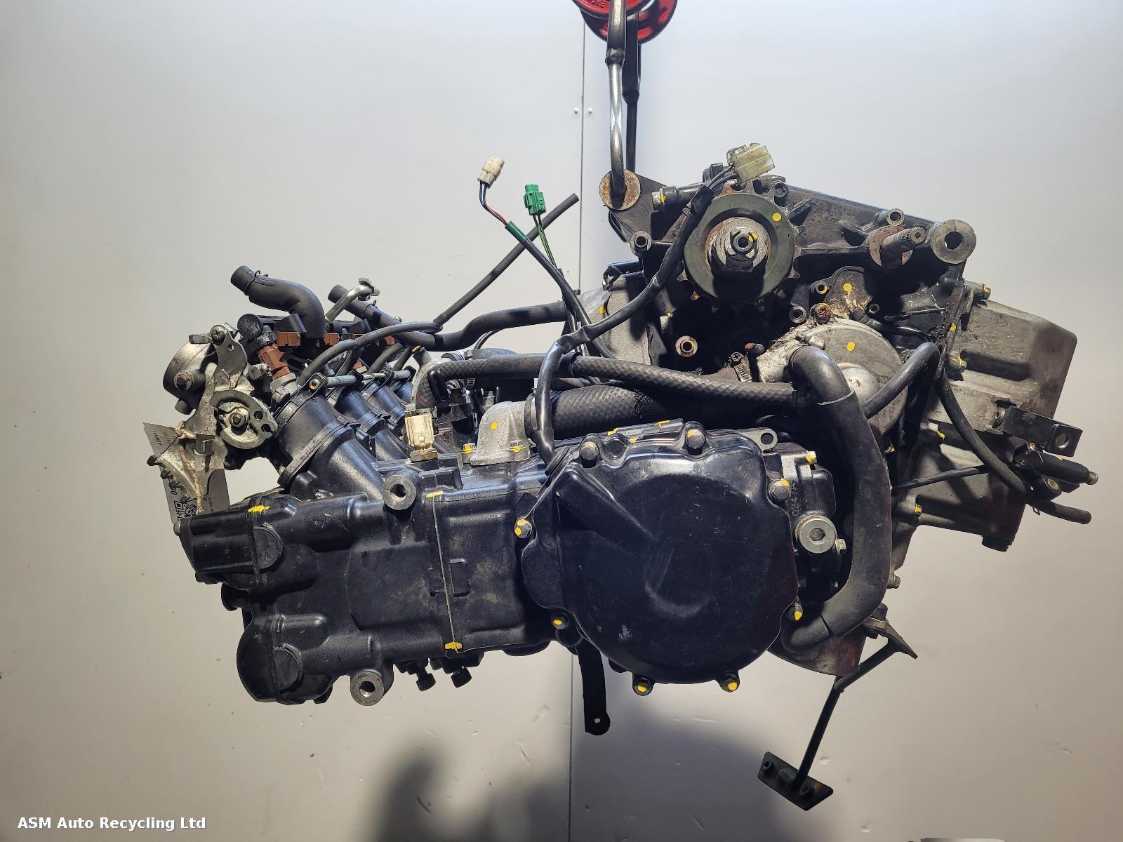 View Auto part Engine Suzuki Gsr 750 2013