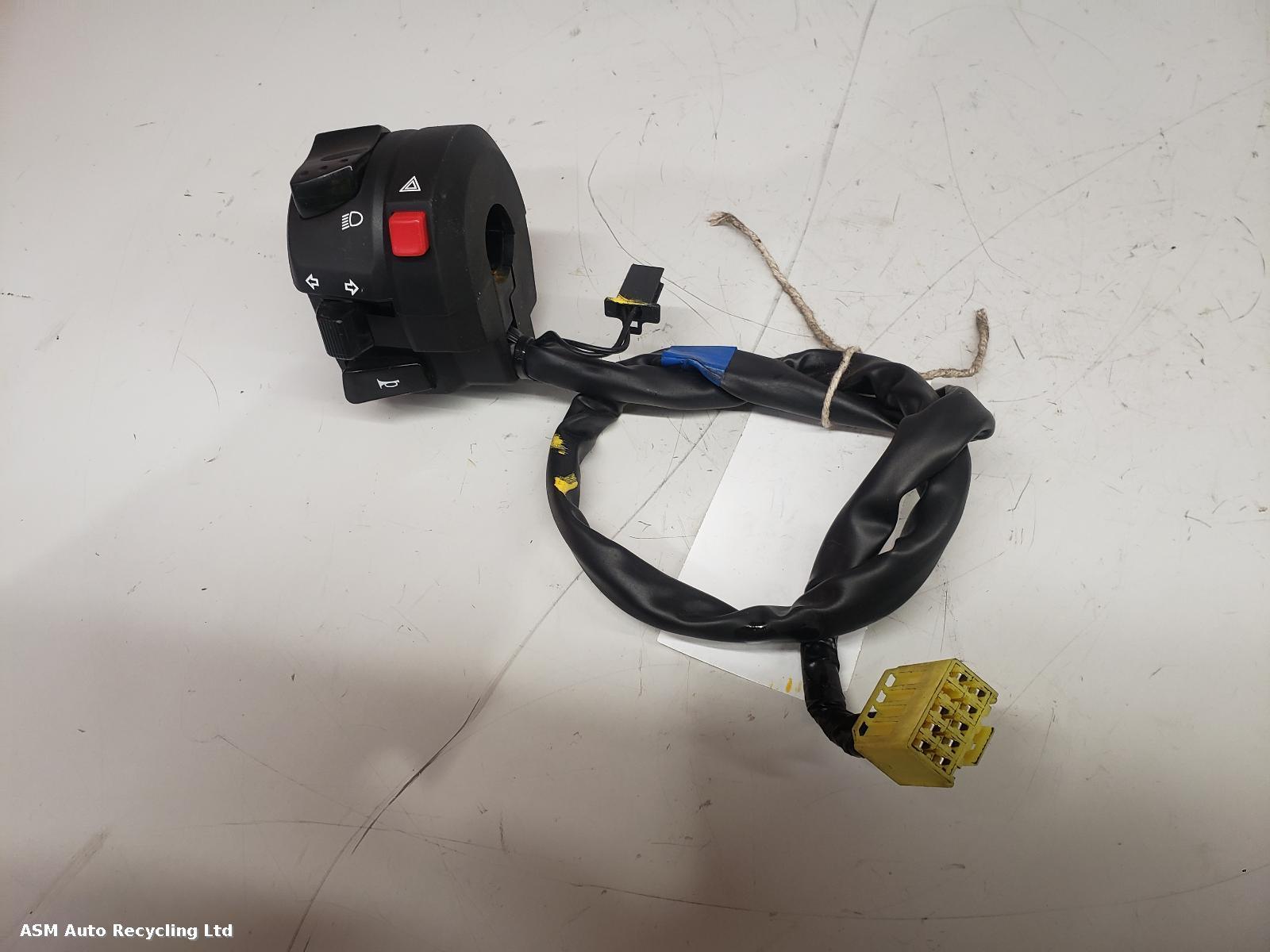 View Auto part LH Switch Gear Suzuki Sv650 2025