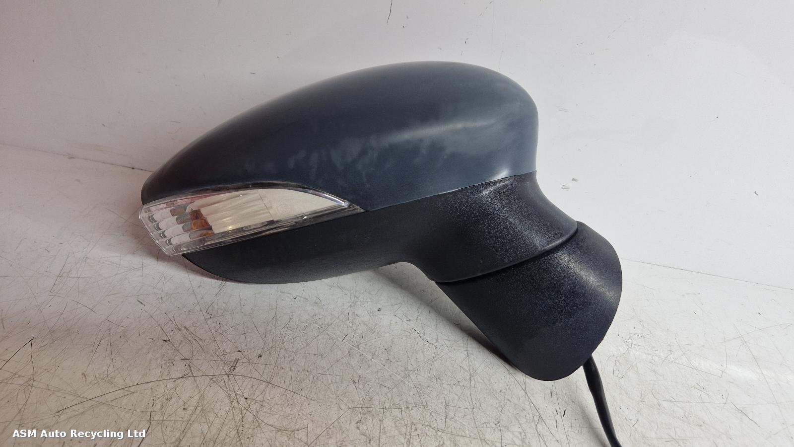 View Auto part R Door Mirror Ford Fiesta 2014