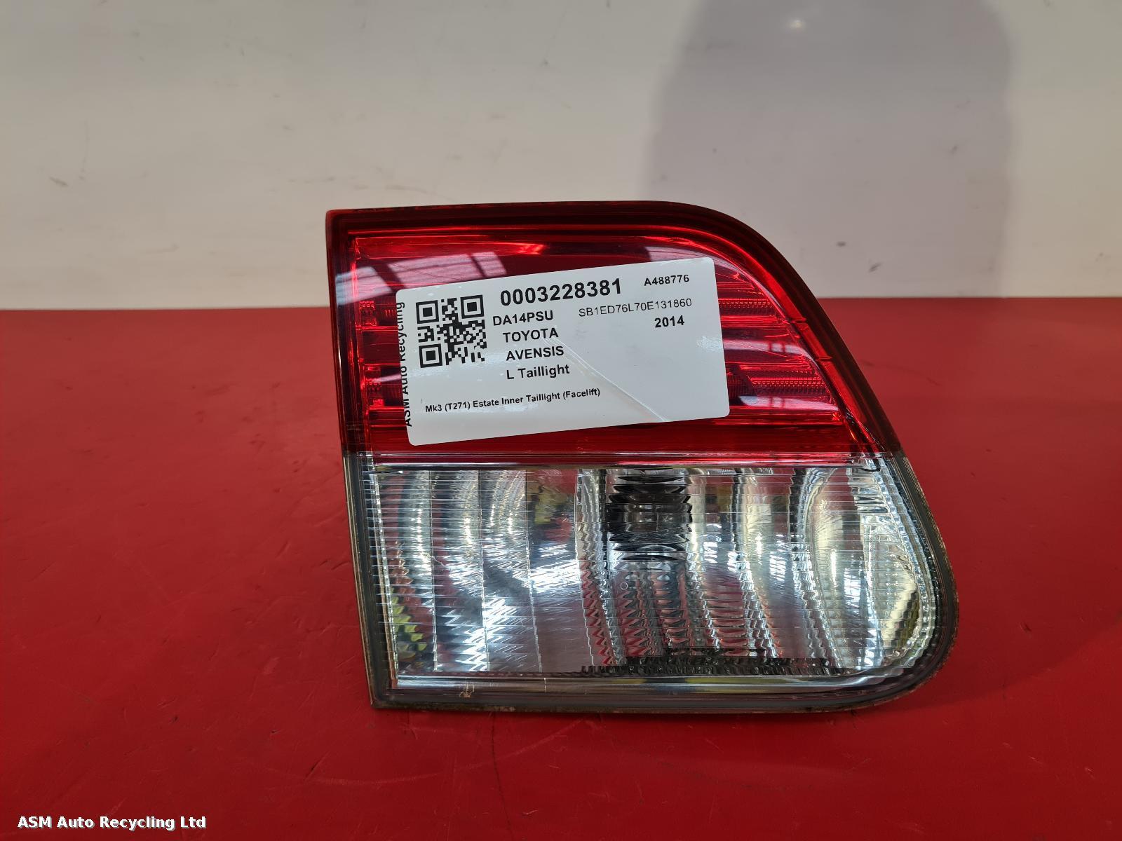 View Auto part L Taillight Toyota Avensis 2014