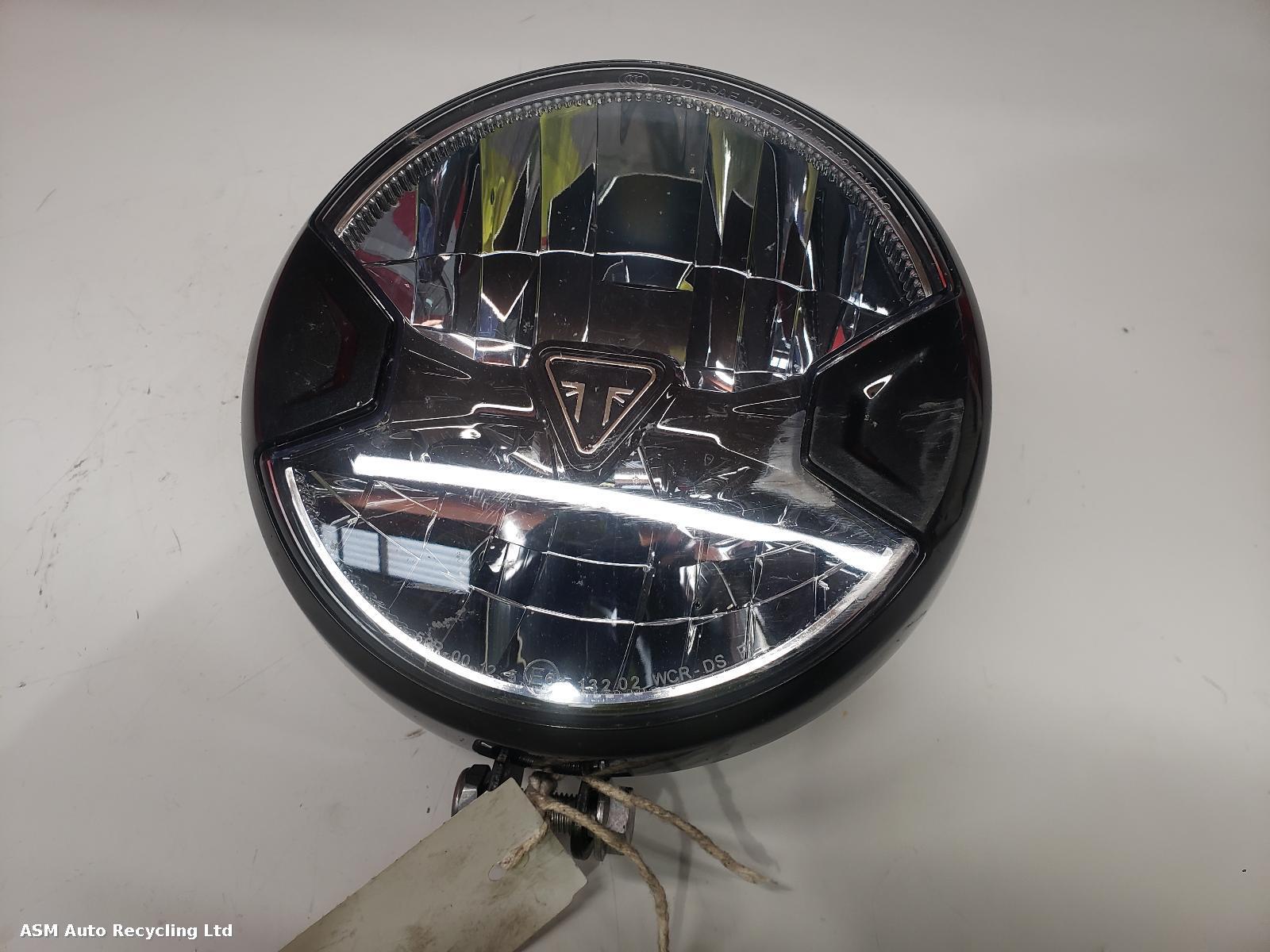 View Auto part Headlamp Triumph Trident 660 2024