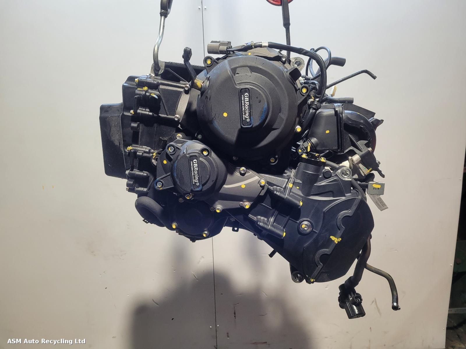 View Auto part Engine Triumph Trident 660 2024