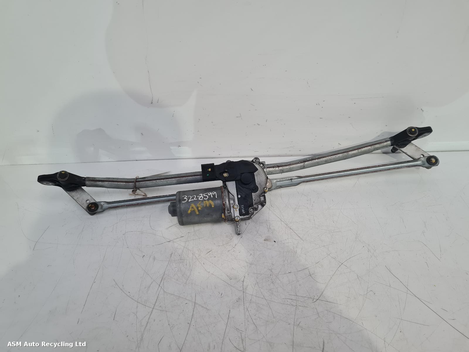 View Auto part Wiper Motor Front Mini (bmw) Countryman 2013